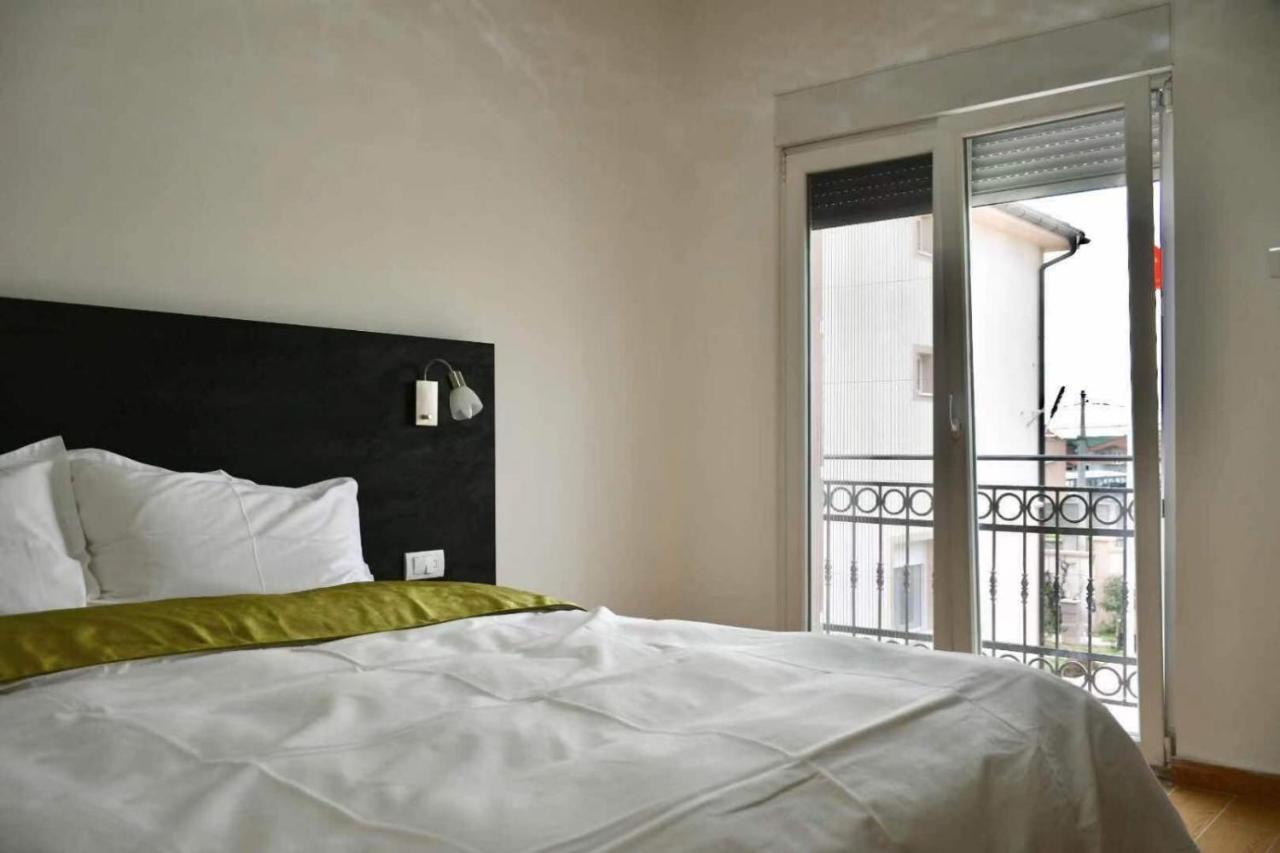 Asuka Apartmani 飞鸟客 Surčin Esterno foto