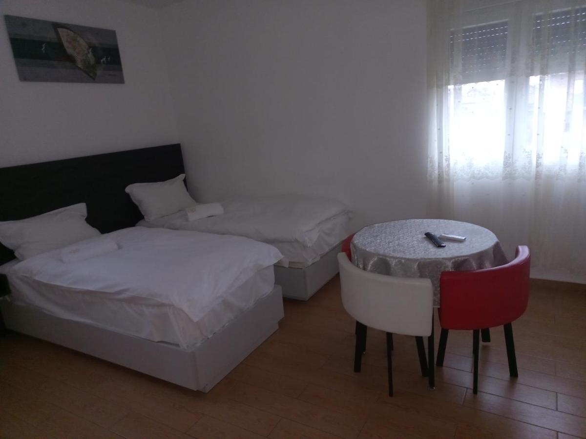 Asuka Apartmani 飞鸟客 Surčin Esterno foto