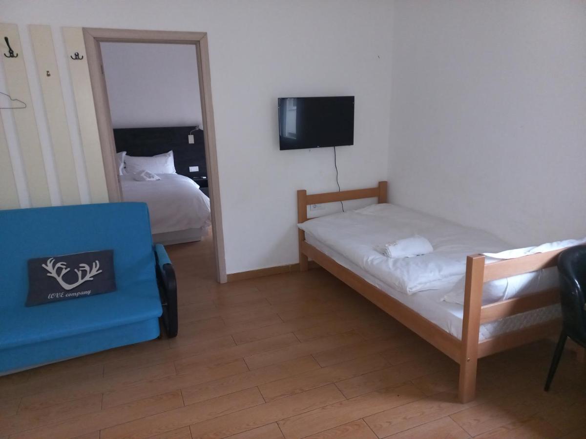 Asuka Apartmani 飞鸟客 Surčin Esterno foto